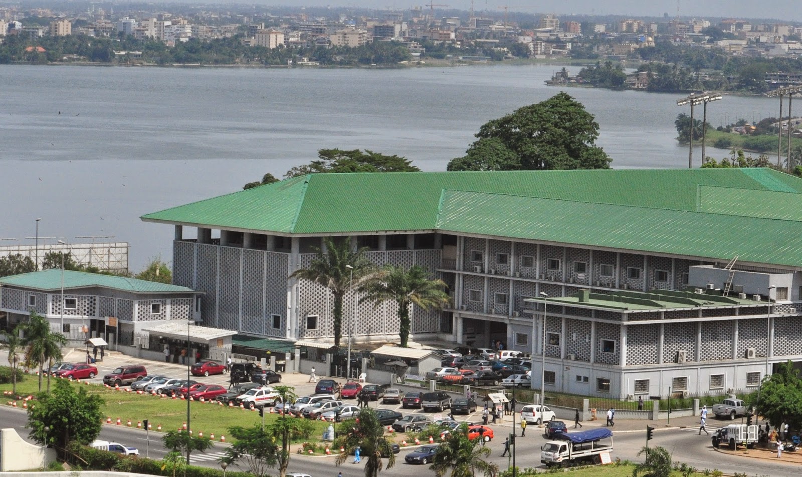 Palais-de-justice-abidjan