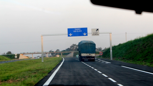 Autoroute Abidjan Yamoussoukro_15