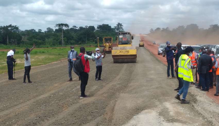 Autoroute Yamoussoukro Tiebissou_1