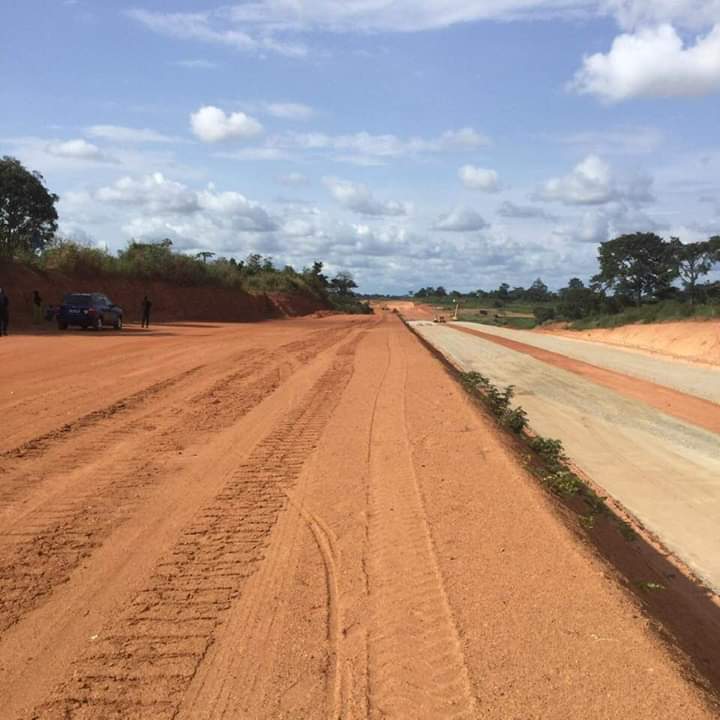 Autoroute Yamoussoukro Tiebissou_6