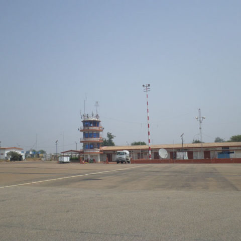 Aéroport de Bouaké : réhabilitation pour les vols internationaux.