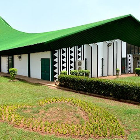 Le Centre Culturel Jacques Aka de Bouaké.