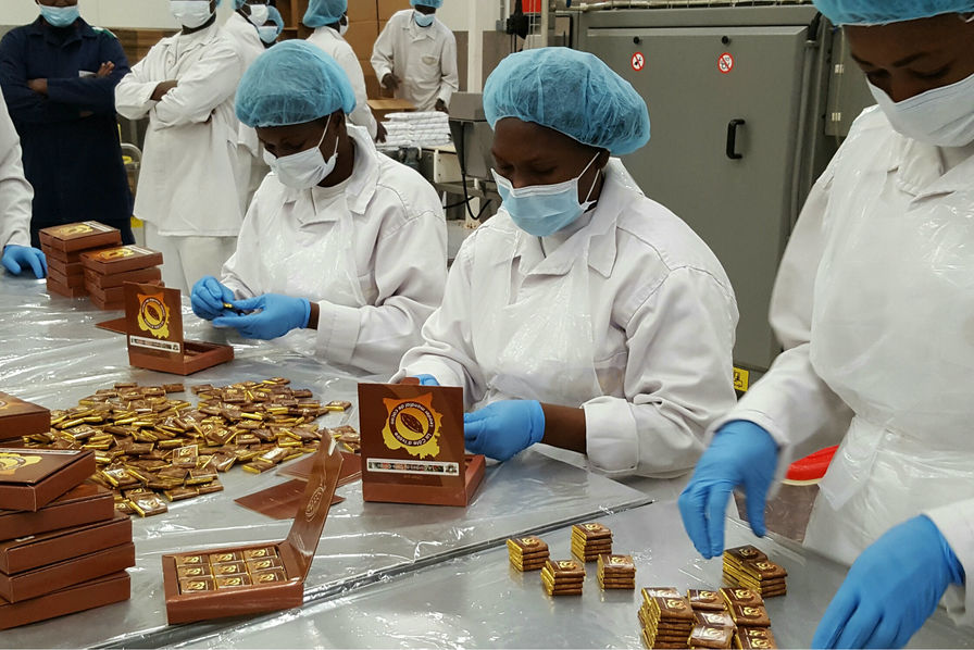 Première usine de chocolat à Abidjan - Chantiers de la gouvernance