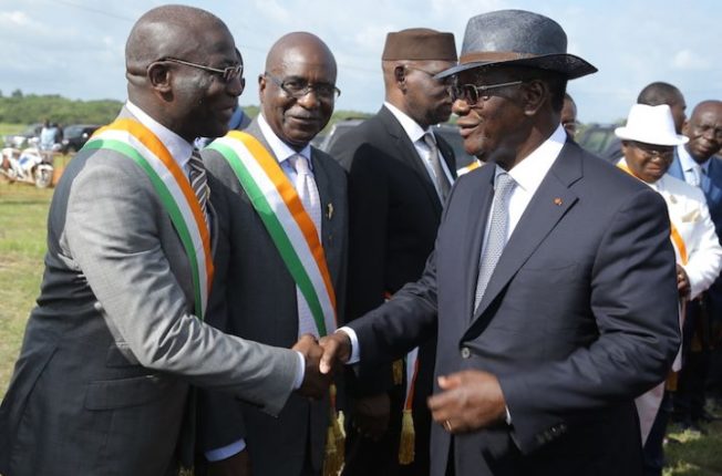 Le Président de la République, SEM Alassane OUATTARA a inauguré pont de Béoumi_02oct2015_20