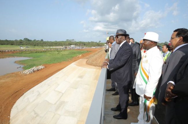 Le Président de la République, SEM Alassane OUATTARA a inauguré pont de Béoumi_02oct2015_3