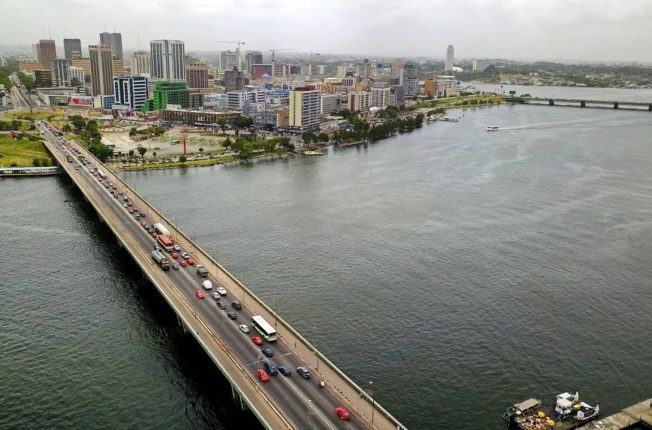 Le Traffic sur le pont Félix Houphouët-Boigny_1