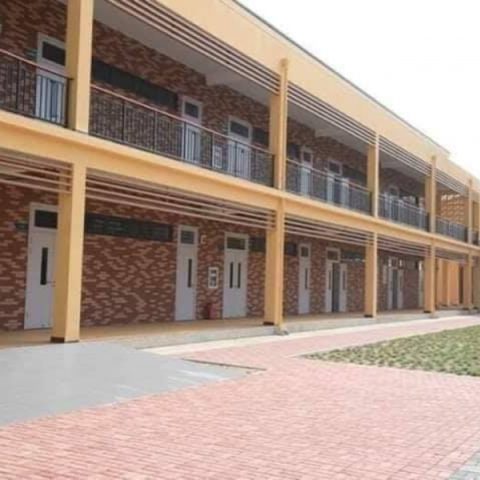 Lycée d’excellence Alassane Ouattara de Grand-Bassam.