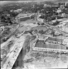 Photo de la construction du pont Félix Houphouët-Boigny