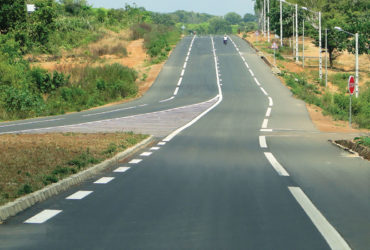 Route Boundiali Tengréla frontière du Mali.