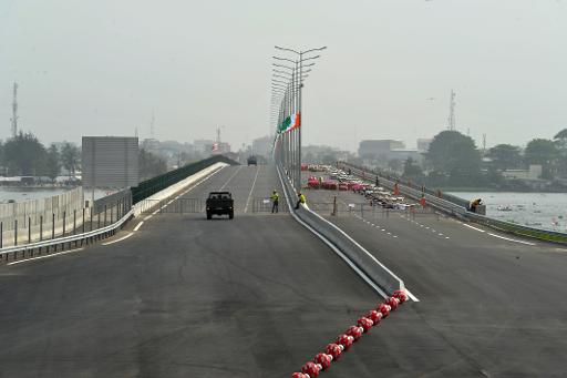 inauguration du 3ème pont d’Abidjan, chantier phare du Président Ouattara_8