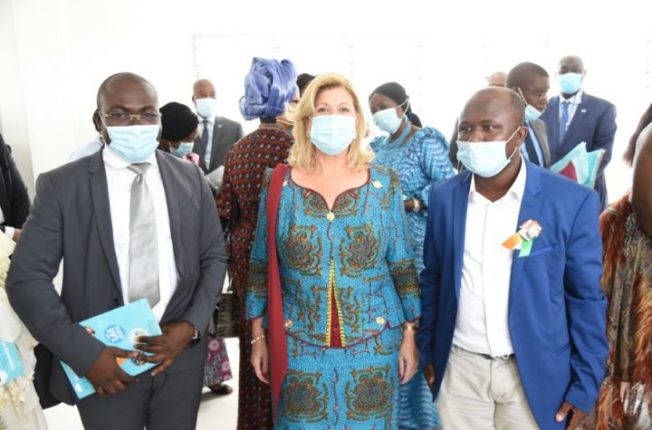 Groupe scolaire excellence Abobo_1ereDame_CIV_13