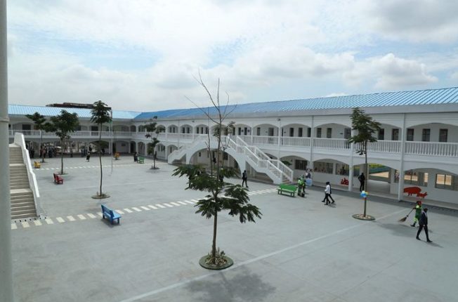 Groupe scolaire excellence Abobo_1ereDame_CIV_5