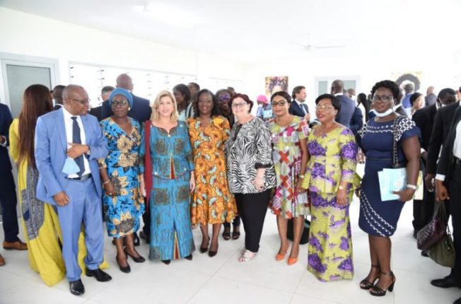InaugurationEcole-Groupe-ChildrenofAfrica_18