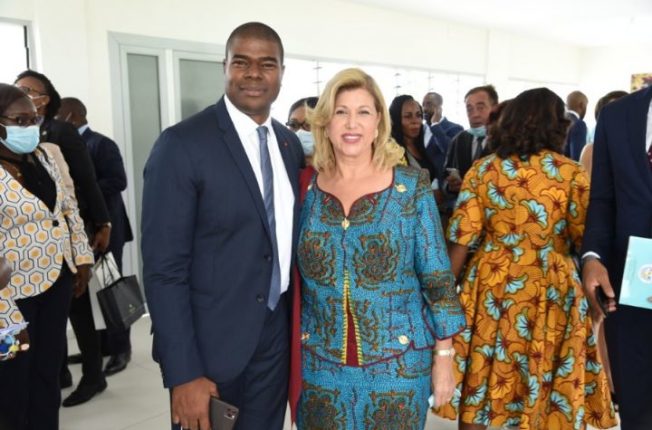 InaugurationEcole-Groupe-ChildrenofAfrica_19