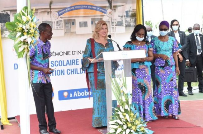 InaugurationEcole-Groupe-ChildrenofAfrica_27