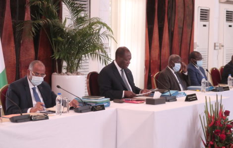 Ouattara a présidé le 28ème Conseil des ministres de l’année 2020.