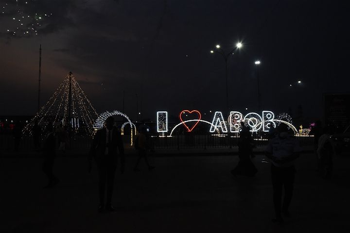 L’illumination du District d’Abidjan lancée