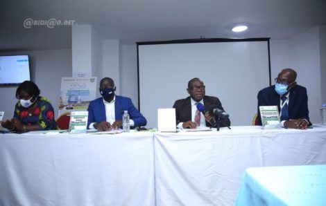 Présentation à Abidjan d’une loi sur la protection du littoral ivoirien