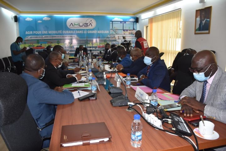 Transports : l’Autorité de la Mobilité Urbaine du Grand Abidjan démarre ses activités (AMUGA).