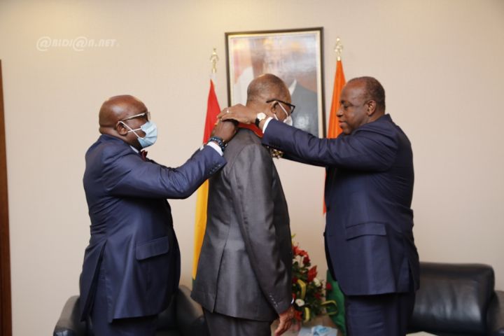 Ceremonie de distinction Ambassadeur Ghana_en RCI_CIV_6