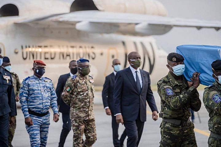 Ceremonie_soldats_Ivoiriens_tués_au_Mali22012021_CIV_1
