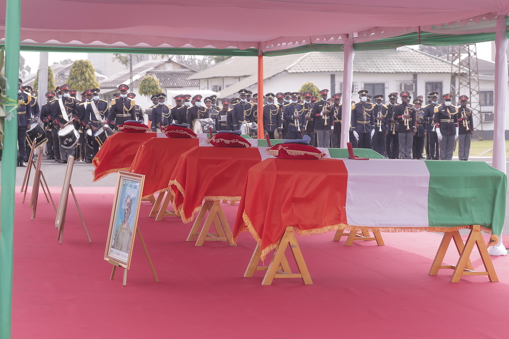 Le Chef de l’Etat a présidé la Cérémonie d’Hommage de la Nation aux Casques Bleus Ivoiriens morts au Mali