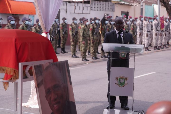 Hommage de la Nation à feu Marcel Zadi Kessy, ancien Président du CESEC_CIV_8