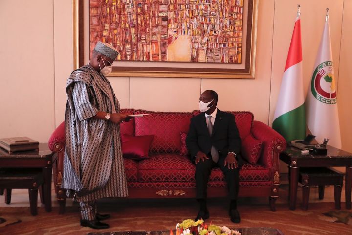 Ministre délégué aux Affaires Etrangères de la République Fédérale du Nigeria_chez_Ado_CIV_4