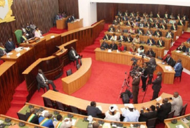 Expliquons les élections législatives, le parlement devenu bicaméral, les députés les sénateurs leurs rôles en Côte d’Ivoire.