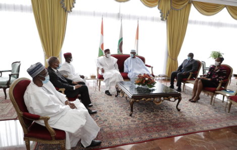 Le Chef de l’Etat a eu un entretien avec son homologue Nigérien.