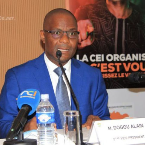 Législatives ivoiriennes: la CEI juge la campagne « globalement satisfaisante« .