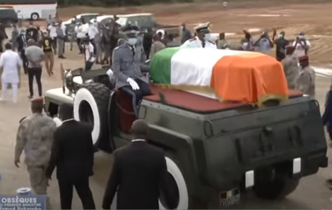 Arrivée de la dépouille d’Hamed Bakayoko à Séguéla, la ville en émoi.