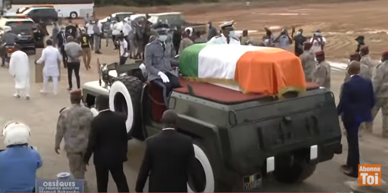 Arrivée de la dépouille d’Hamed Bakayoko à Séguéla, la ville en émoi.