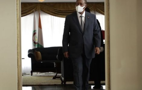 Côte d’Ivoire : Alassane Ouattara met fin aux fonctions du gouvernement.