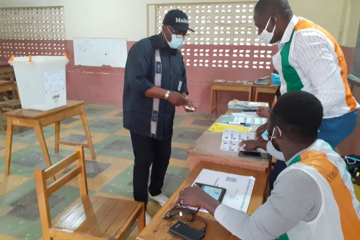 Scrutin sans incident dans la deuxième ville du pays_CIV_1