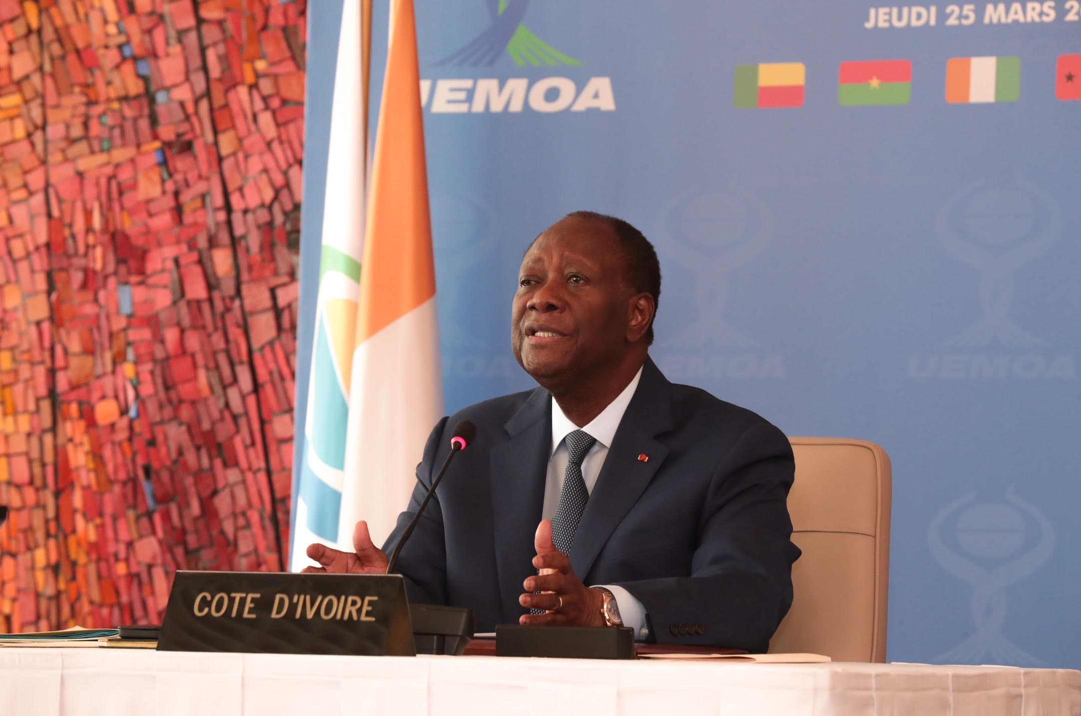 Sommet_22eme_UEMOA_Prado_visioconf_CIV_3