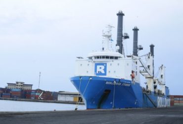 Modernisation du Terminal à conteneurs du Port de San Pedro : trois (3) nouvelles grues réceptionnées.