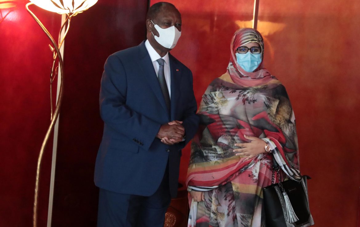 Entretien du Président avec l’Ambassadeur de la République Islamique de Mauritanie en Côte d’Ivoire.
