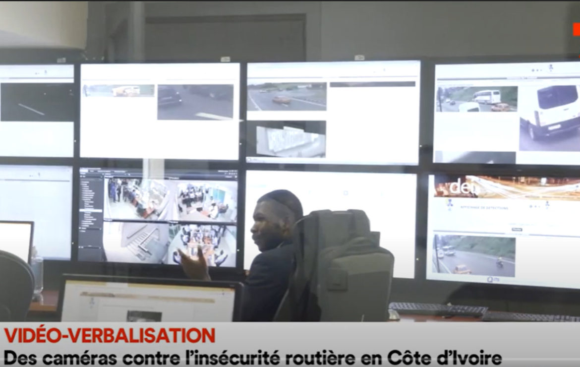 Vidéo-verbalisation : une délégation gouvernementale visite les installations du centre de gestion intégrée à Abidjan.