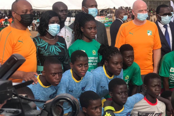 Championnat Panafricain Interscolaire : Motsepe (Pr. CAF) et Infantino (Pr. FIFA) donnent le ton à Abidjan.