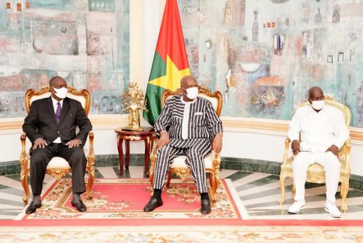 Lutte contre le terrorisme : depuis Ouagadougou, le Ministre ivoirien de la défense appelle les États à « mutualiser » leurs efforts.