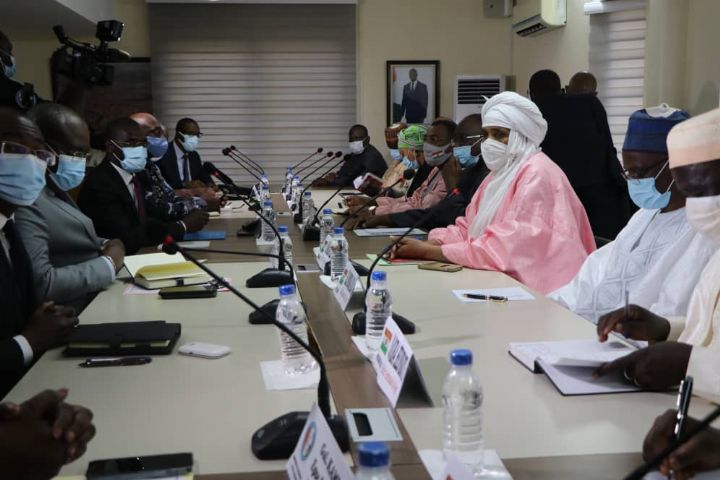Vagongo_ministre de l’intérieur_reçoit_delegation_ministerielle_Niger_2021_CIV_3