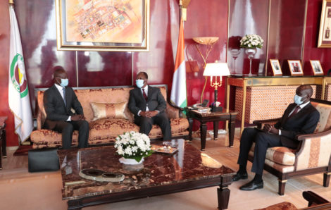 Côte d’Ivoire : le chef de l’Etat a reçu successivement le nouveau Président de la Commission de l’UEMOA, M. Abdoulaye DIOP, et le Président du Conseil Régional de l’Epargne Publique et des Marchés Financiers de l’UMOA.