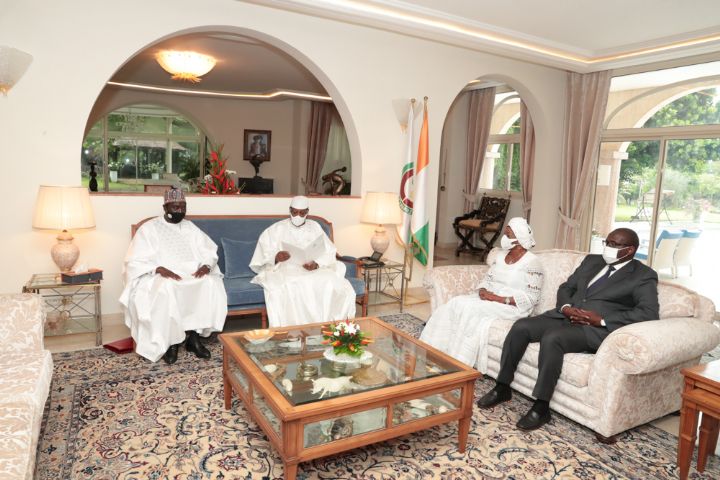 Ado a échangé avec le Ministre des Affaires Etrangères de la Gambie_RCI_062021_CIV_3