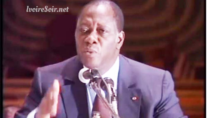 Devoir de mémoire : l’opposant Alassane Ouattara de retour en Côte d’Ivoire après 3 ans d’exil en France.