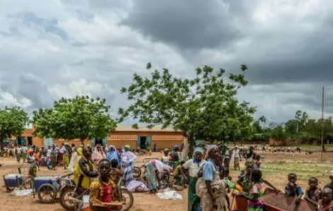 Le bilan du massacre de Solhan au Burkina-Faso passe à 160 morts.