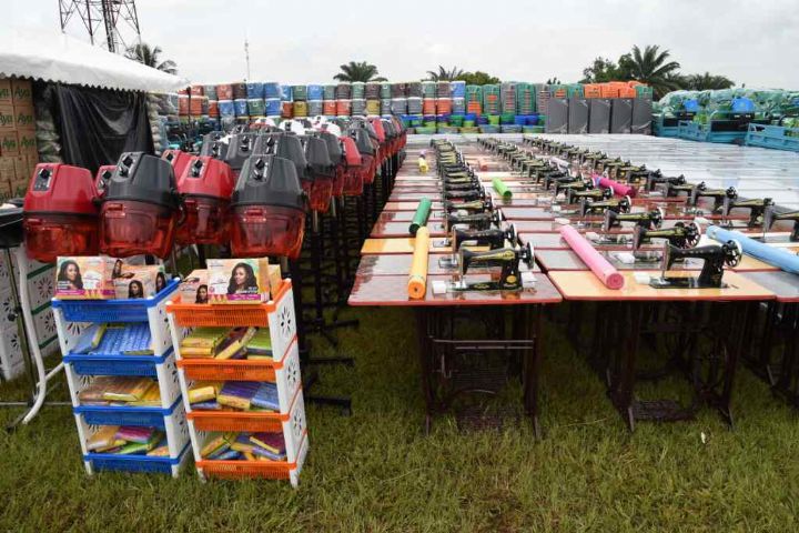 Celebration_Fetes_mers_Dominique_Ouattara_Bingerville_2021_CIV_22