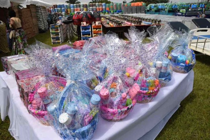 Celebration_Fetes_mers_Dominique_Ouattara_Bingerville_2021_CIV_27