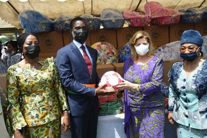 Celebration_Fetes_mers_Dominique_Ouattara_Bingerville_2021_CIV_4