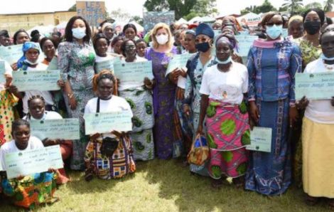 Dominique Ouattara aux femmes de Côte-d’Ivoire «vous êtes les garantes de la stabilité de l’édifice social».